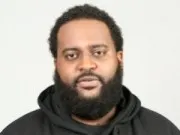 Bas