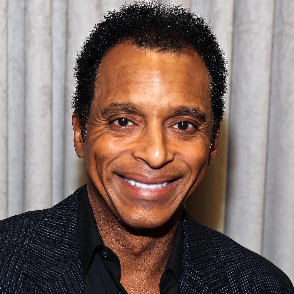 Jon Secada