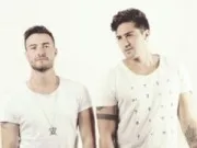 Tom & Collins